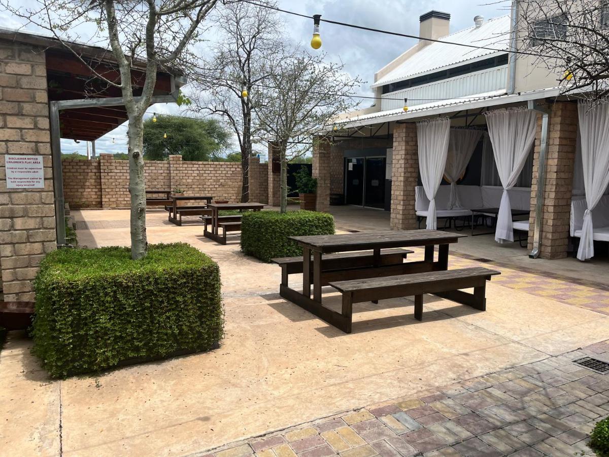 Conductor'S Inn Tsumeb Zewnętrze zdjęcie
